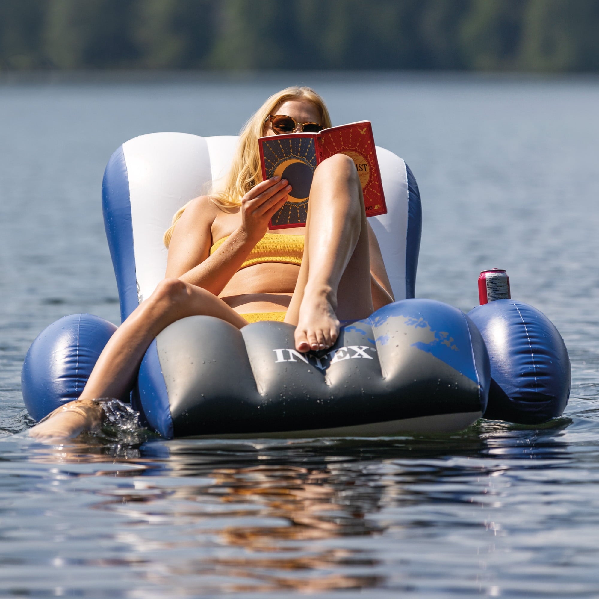 INTEX 24ft x 12ft x 52in Ultra XTR Above Ground Pool, Floats (2 Pack), & Inflatable Cooler